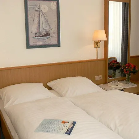 فندق Nordsee 4*